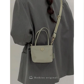 нейлоновая холщовая мини-сумка через плечо для женщин 2022 Новая женская сумка-мессенджер Модная сумка Crossboady Сумка Сумка для девочек Повседневная сумка-ведро