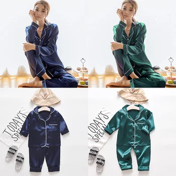 Мама Дети Пижамы Семейные наряды Одежда для девочек / мальчиков Пижамы Семейные комплекты одежды Одежда для родителей и детей