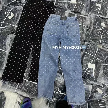 2023 Slim-Fit Полностью напечатанные хрустальные буквы Модные брюки с высокой талией Тяжелая вышивка Горячее сверление Повседневные джинсы Женская одежда